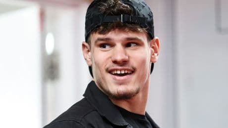 Milos Kerkez to Liverpool transfer takes huge next step with fee agreed and medical booked