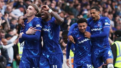 Chelsea vs Manchester United LIVE: Blues target top four as injuries mount for Ruben Amorim