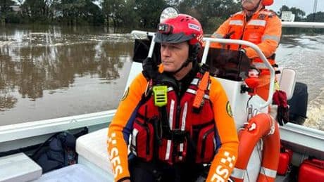 Australien: Schwere Überschwemmungen an der Ostküste – Menschen retten sich auf Hausdächer