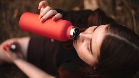 Doctor issues important advice to anyone that uses reusable water bottles
