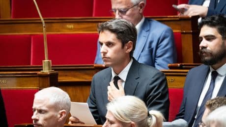 Retraites : pourquoi l’extrême droite et la Macronie avancent ensemble vers la suppression de l’âge légal de départ ?