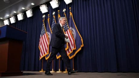 Jerome Powell keeps interest rates the same — and ignores Trump