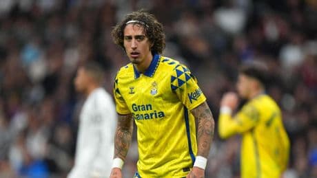 Fábio Silva deja un hilo de esperanza