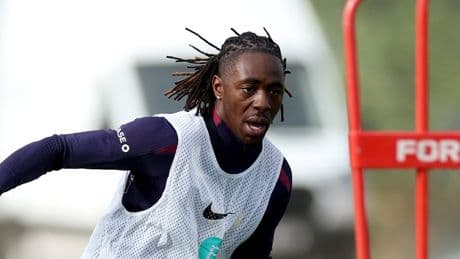England players take ‘digital pills’ to measure internal body temperature