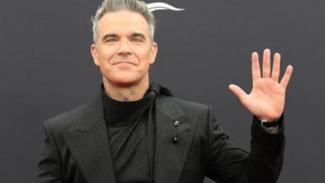 Premiere bei Club-WM: Robbie Williams singt neue FIFA-Hymne