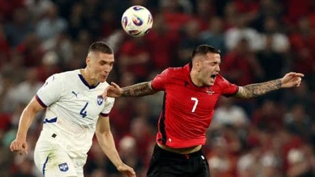 Rey Manaj penaltı kaçırdı: Arnavutluk'ta gol sesi çıkmadı!