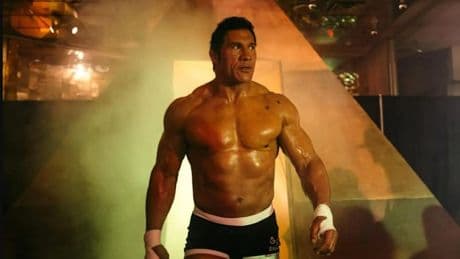 Métamorphose physique, changement de registre... Comment Dwayne Johnson se réinvente dans "The Smashing Machine"