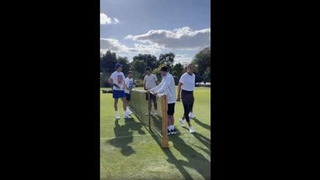 Sinner e Sabalenka si allenano insieme a Wimbledon: il video cattura i fan