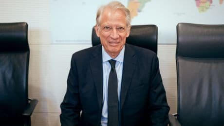 Dominique de Villepin lance son mouvement « la France humaniste » avec 2027 dans le viseur