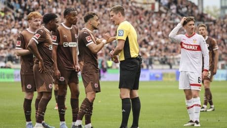 Ärger beim FC St. Pauli: „Was der heute gepfiffen hat, war Wahnsinn“