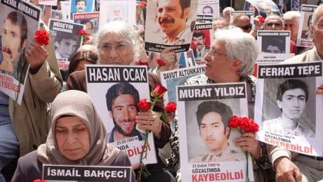 30 yıldır aynı meydan, aynı gün aynı saatte beklemek | Devlet kayıplarla yüzleşene kadar mücadelemiz sürecek