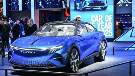 Alpine A390 : à Dieppe, Renault prépare son coup de poker électrique
