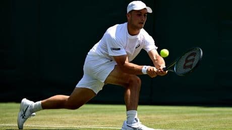 Brit ranked 461 in the world produces stunning Wimbledon upset to down 20th seed