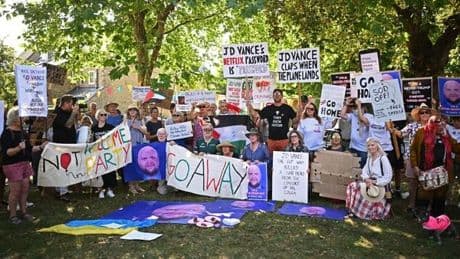 Protest gegen J.D. Vance: Keine Feierlaune in England