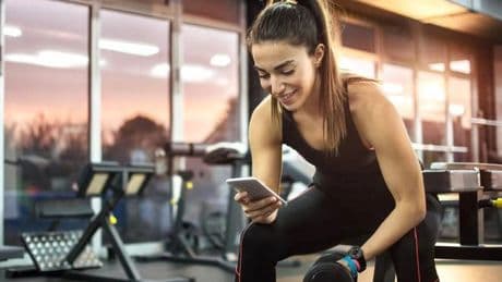 Estas son las 'apps' de fitness que deberías tener en tu teléfono o reloj si haces deporte