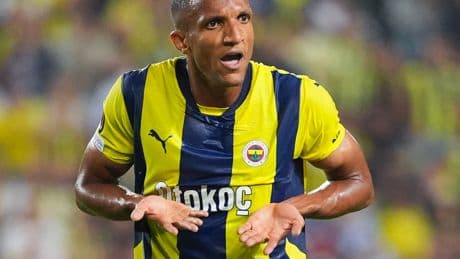 Rodrigo Becao'ya 5 talip!