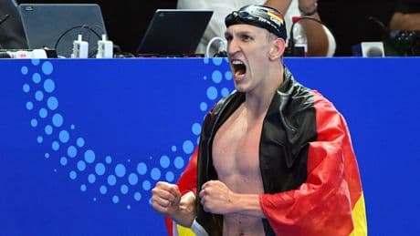 Völlig verausgabt! - Nach WM-Gold musste sich Märtens übergeben
