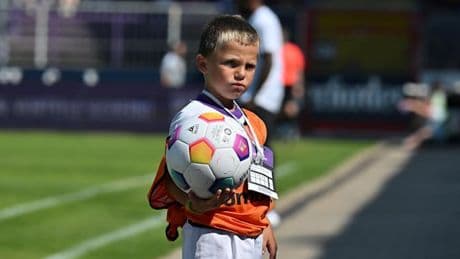 Die Balljungen in der Bundesliga sollen jetzt Ballholer sein