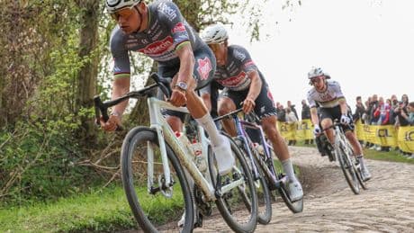 Cyclisme : Mathieu Van der Poel croque son troisième Paris-Roubaix