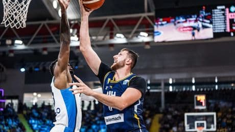 Bosnia da la sorpresa y derrota a una Grecia sin Giannis Antetokoumpo
