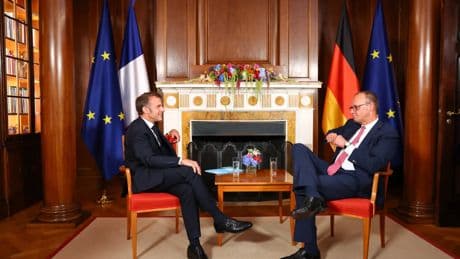 Merz y Macron se coordinan en defensa y buscan &quot;los menores aranceles&quot;