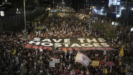 Israël: les manifestants augmentent la pression sur Benyamin Netanyahu pour la fin de la guerre