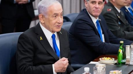 LIVE | Ultraorthodoxe partij stapt uit Israëlische coalitie, Netanyahu verliest meerderheid