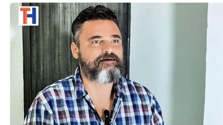 Youtube-Kanal von Torsten Höllerich: Karriere, Kindheit und der Alkohol: Wie der Sohn von Roy Black seinem Vater gedenkt