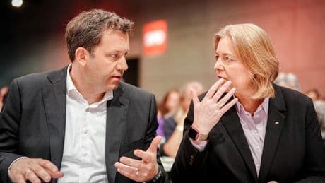 Nach Klartext-Kritik vom Duisburg-OB - So redet sich die SPD-Spitze die NRW-Wahl schön