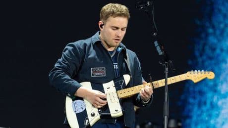 Sam Fender cancels more gigs as health issues worsen