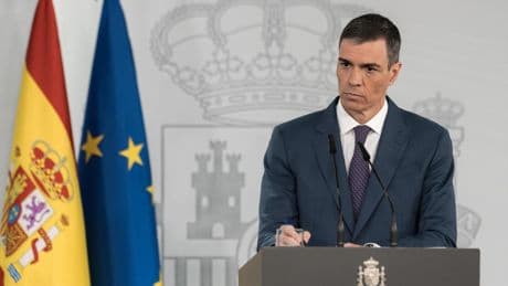 Sánchez descarga en los "operadores privados" la responsabilidad del apagón incluyendo a Red Eléctrica