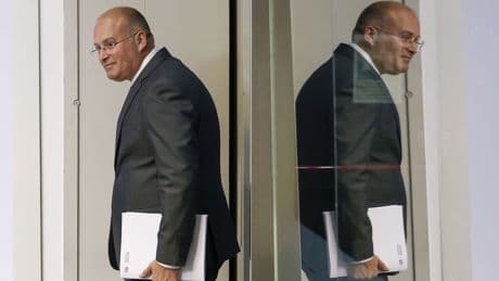 El PP cierra la puerta del Gobierno a Vox: &quot;Acuerdos con Vox sí, Vox en el Gobierno no&quot;