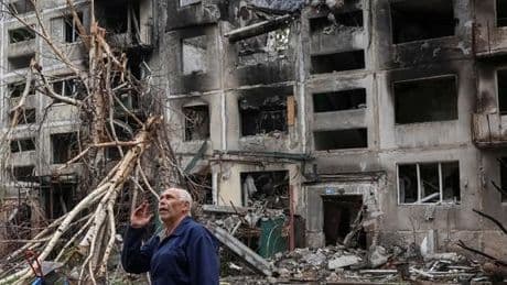 En direct, guerre en Ukraine : avec sa « rhétorique belliqueuse », la Russie « inflige une gifle à tous ceux qui veulent la paix », déclare le chef de la diplomatie ukrainienne