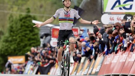 Pogacar ampía su leyenda con la segunda conquista del Muro de Huy
