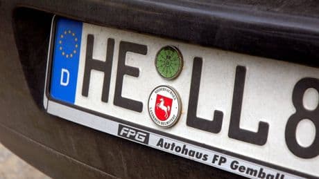 Auto-Zubehör: Anti-Blitzer-Folie fürs Nummernschild kostet hohe Strafen