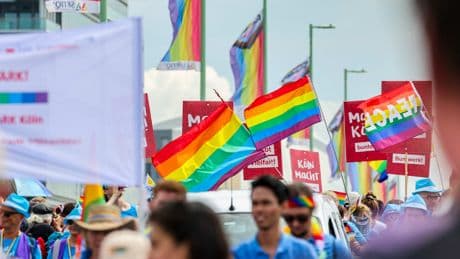 Wegen US-Präsident Donald Trump? - Weniger Geld für Paraden zum Christopher-Street-Day