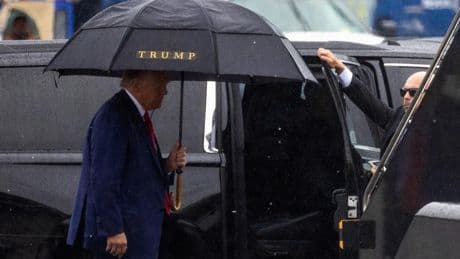 Balance temporal del 'segundo' gobierno Trump: desastre económico y fuga de aliados