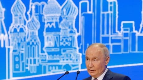 Putin aprovecha su conmemoración de la victoria sobre los nazis para afianzar lazos con Xi, Lula y Maduro
