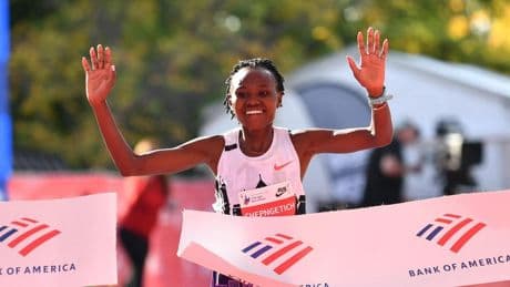 Suspendida por dopaje la plusmarquista mundial de maratón