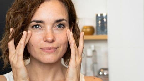 Adiós ojeras y bolsas en los ojos con este set de Foreo al -50%