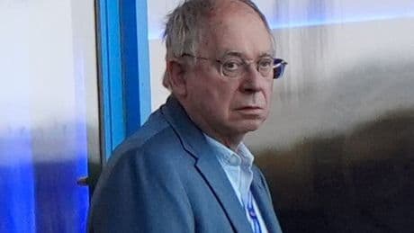 Reading takeover deal agreed with former Wycombe owner Rob Couhig