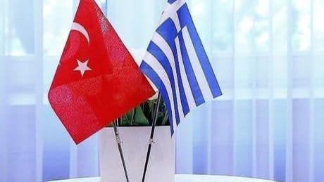 Yunan Bakan Türkçe iş konuştu