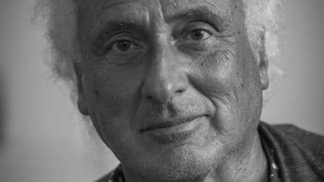 Muere el escritor Stefano Benni, una de las figuras literarias más populares y satíricas de Italia