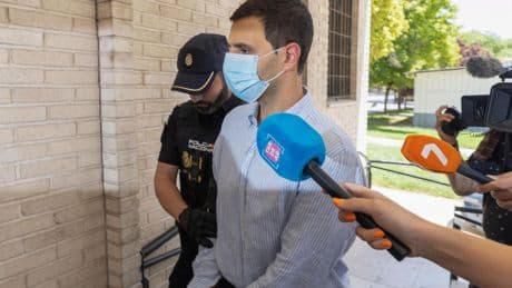 La confesión de Felipe tras propinarle a su padre una paliza mortal: "No pretendía matarle, no sé si le di 2 ó 3 puñetazos"