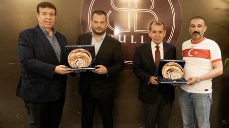 ZTK finali öncesi iki kulüp arasında dostluk rüzgarları: Özbek ve Doğan yemekte buluştu