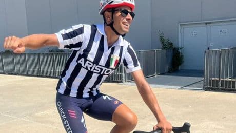 El cabreo de Mikel Landa con una aerolínea por perder su maleta justo antes de la Vuelta: «¿La recojo yo en Barcelona?»