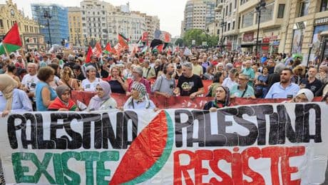 Una manifestación en las calles de València exige “el fin del genocidio” en Palestina