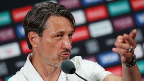 Spannende Kovac-Behauptung - „Auf dem Rasen kann man eher Golf spielen“