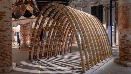 A la Biennale d’architecture de Venise, le grand spectacle face au désastre