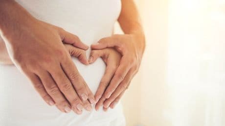 Procreazione medicalmente assistita, crescono i trattamenti e calano i costi. Cosa sta cambiando? «Numeri raddoppiati ogni anno»